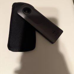 Ricoh Theta V