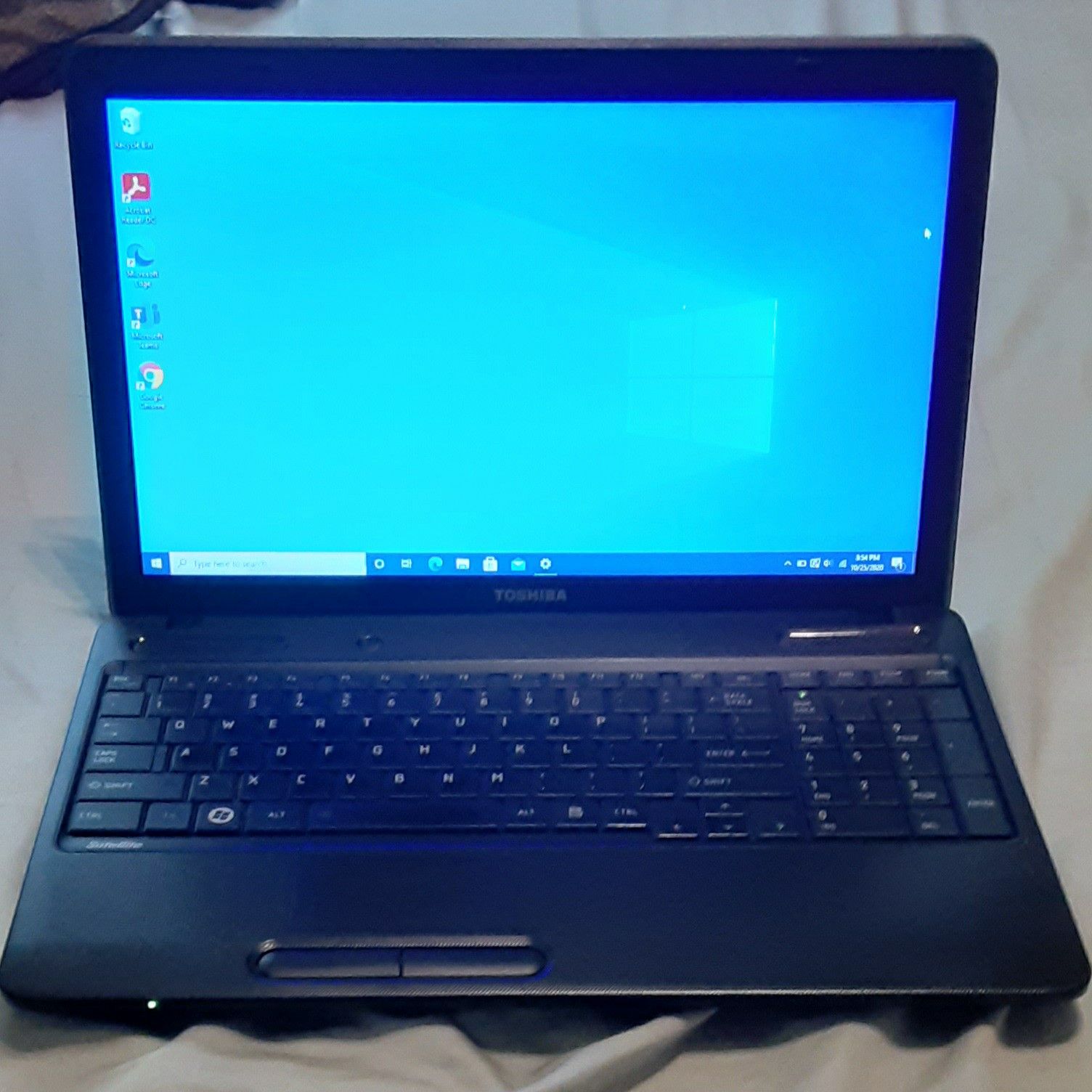 Toshiba Laptop - Windows 10