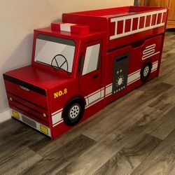 Tire Truck Play Center