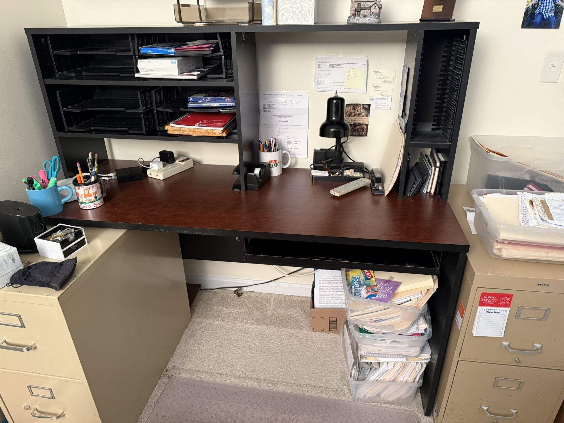 * FREE * Desk And Metal File Cabinets