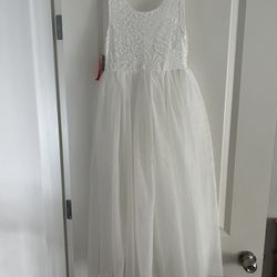 Flowers Girl Dress   Size7-8