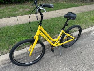 Trek Adult Lightweight Aluminum Frame 7-speed 26-inch Wheels Trek
