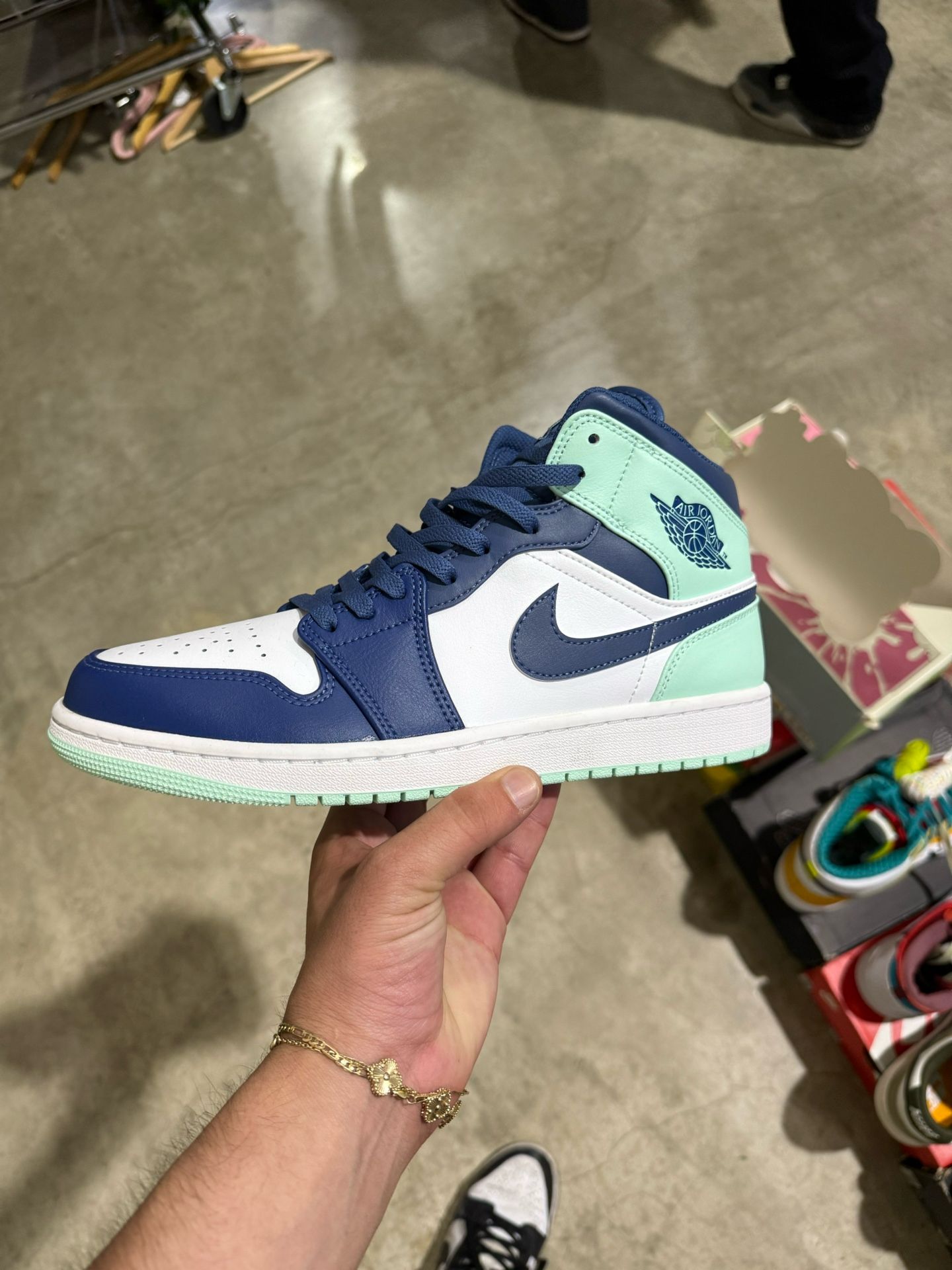 Jordan 1 Mid Mystic Navy Mint Foam