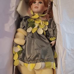 Paradiso Galleries Treasure Of The Emerald Isle 10 Aniv.Fair Doll.