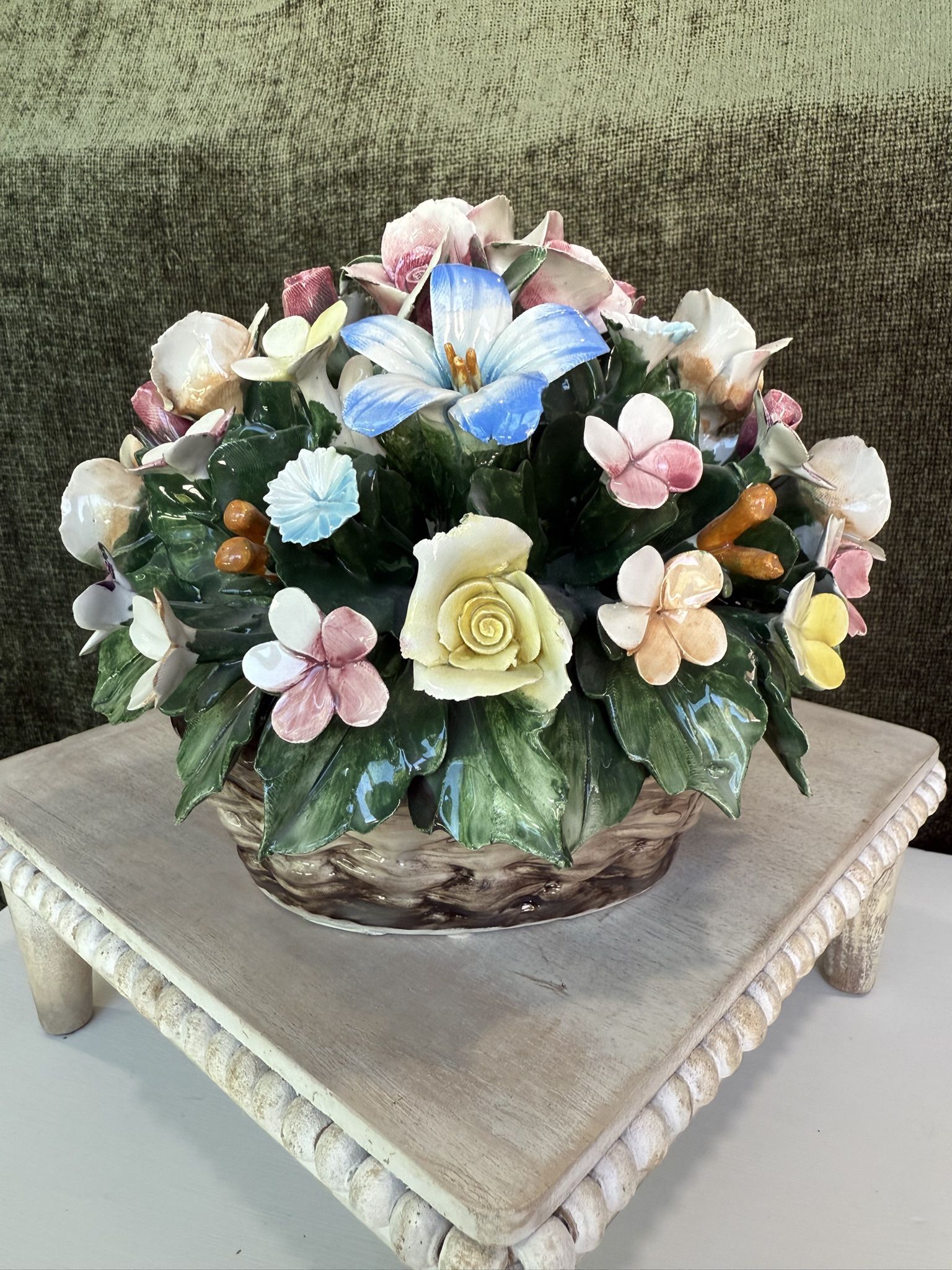8” L Beautiful Porcelain Floral Arrangement In Basket -  Capodimonte - Made In Italy - Home Decor 