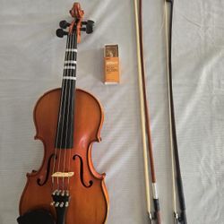 3/4 Size Violin Hauer-Young 1153H  with case and bows