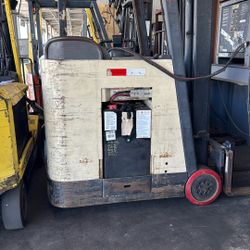 Crown Forklift 