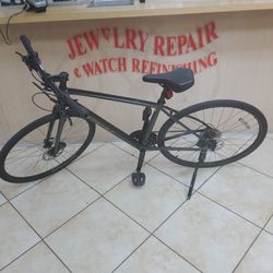 2023 Trek Fx 2 Hybrid Bicycle Size Medium 