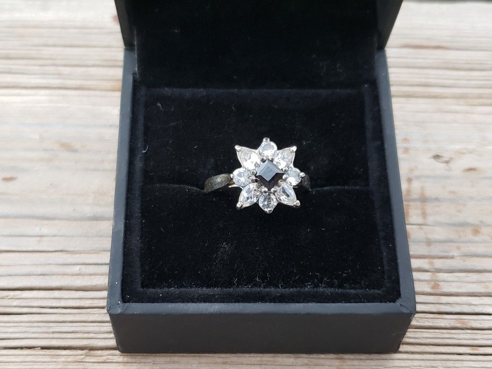 Cz sterling silver 925 ring size 8