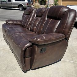 DELIVERY 🚚😀Nice Brown Double Recliner Couch