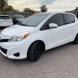 2012 Toyota Yaris 