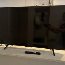 TCL Tv 43” 