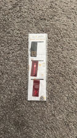 NEW Harry Potter Hogwarts: Gryffindor Magnetic Page Clips / Bookmarks – Loot Crate Exclusive
