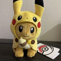 POKEMON EEVEE WEARING PIKACHU CAPE PLUSH 9" - OFFICIAL ITEM POKEMON CENTER