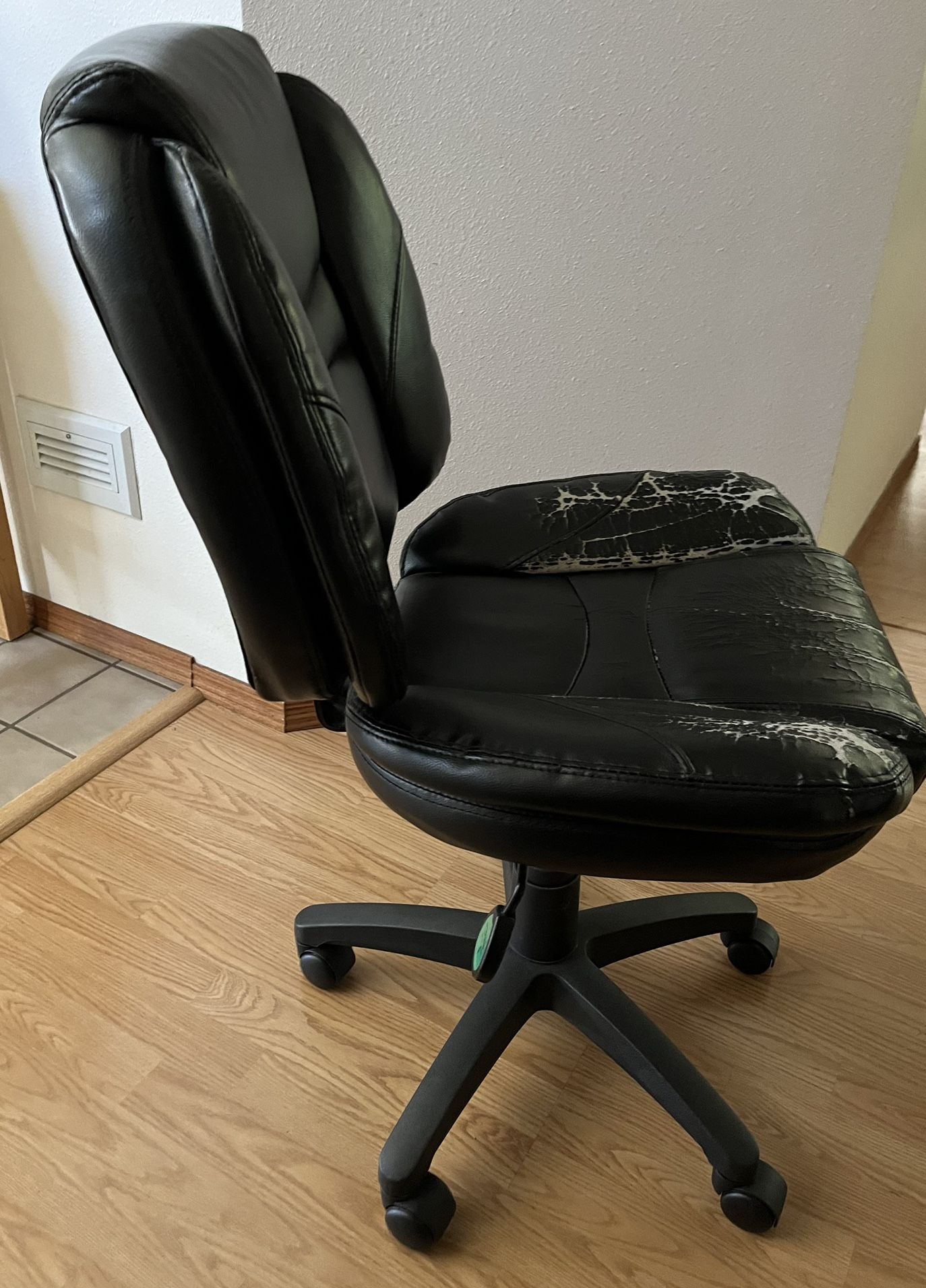 Free Office Chair