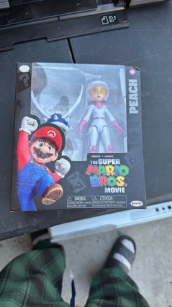 The Super Mario Brothers Movie Peach Figure