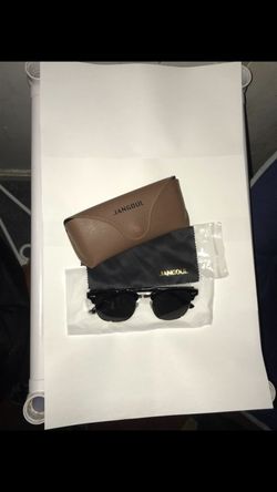 Men’s sunglasses (brand new)