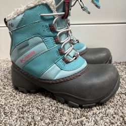 Columbia Kids Snowboots Size 1Y