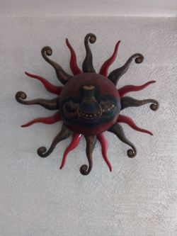 Decorative Metal Sun Sculpture For Wall Display