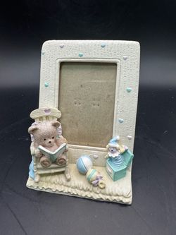 Vintage Burnes of Boston Nursery Baby Photo Frame with Pastel Accents, 2” x 3”