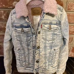 Levi's Girls Pink Fleece Lined Acid Wash Button Up Retro Denim Jacket Small