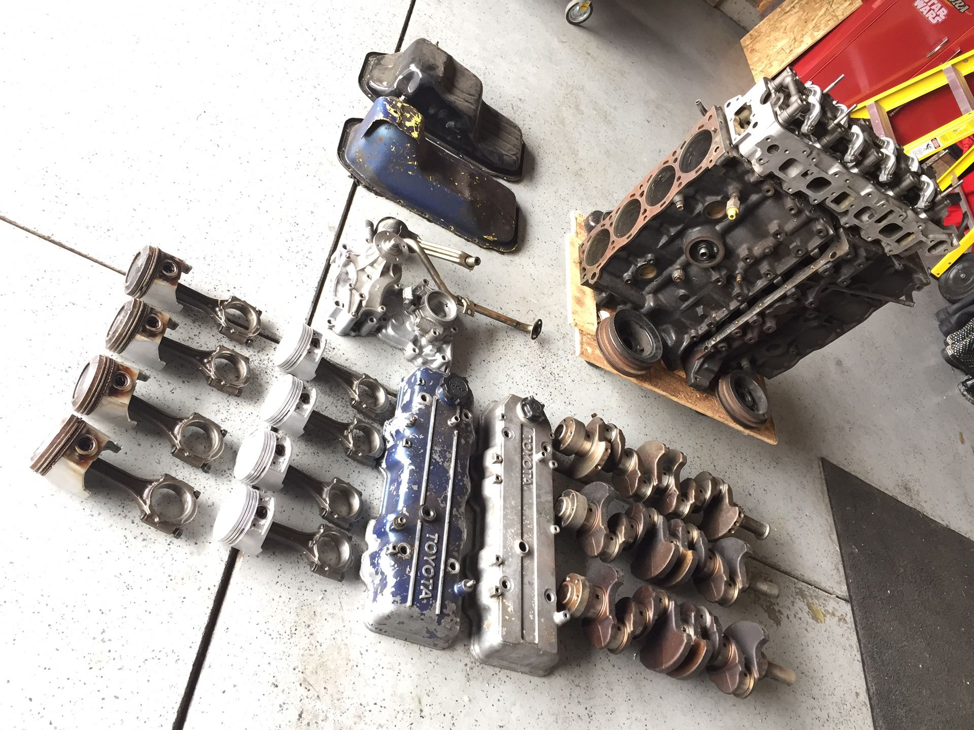 Toyota 22r 22re parts