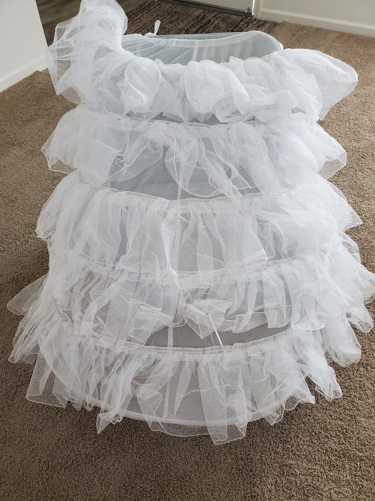 Dress Hoop