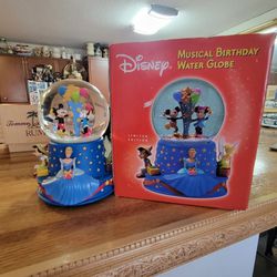 Disney Musical Snow Globe In Box