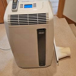 Delonghi 11000 BTU portable air conditioner