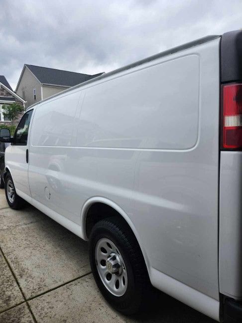 2013 Chevrolet Express Cargo Van