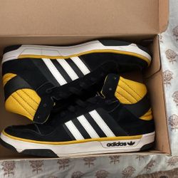 Men’s Adidas