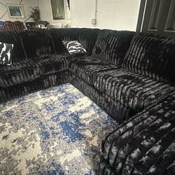 🖤🔥 NOW TAKING ORDERS — BLACK CORDUROY 3-PIECE SECTIONAL 🔥🖤