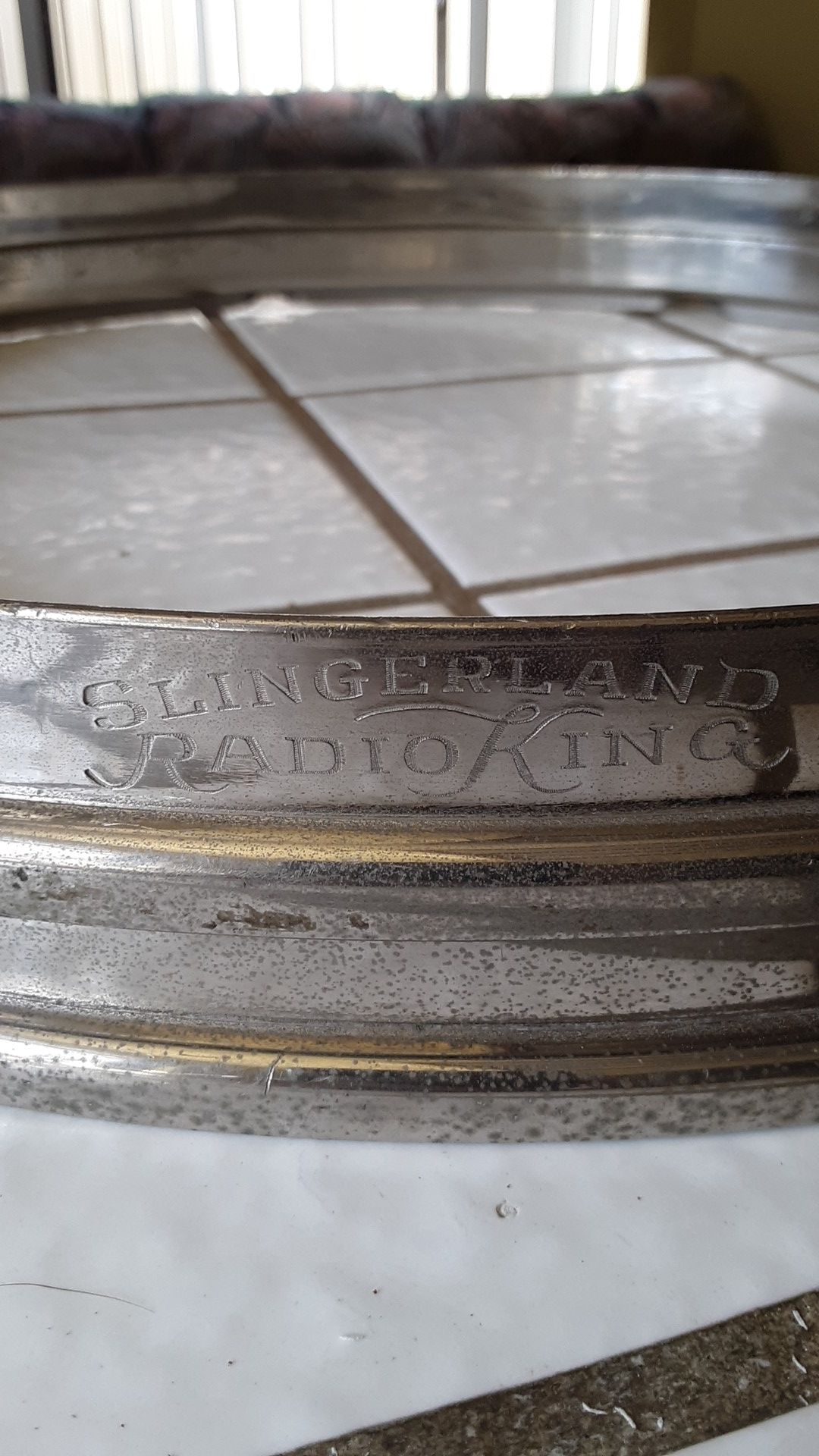 Available now Slingerland Vintage radio King 16"8 lug rims