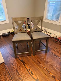 Counter height barstools