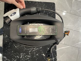 2016 Ford Fusion EV charger