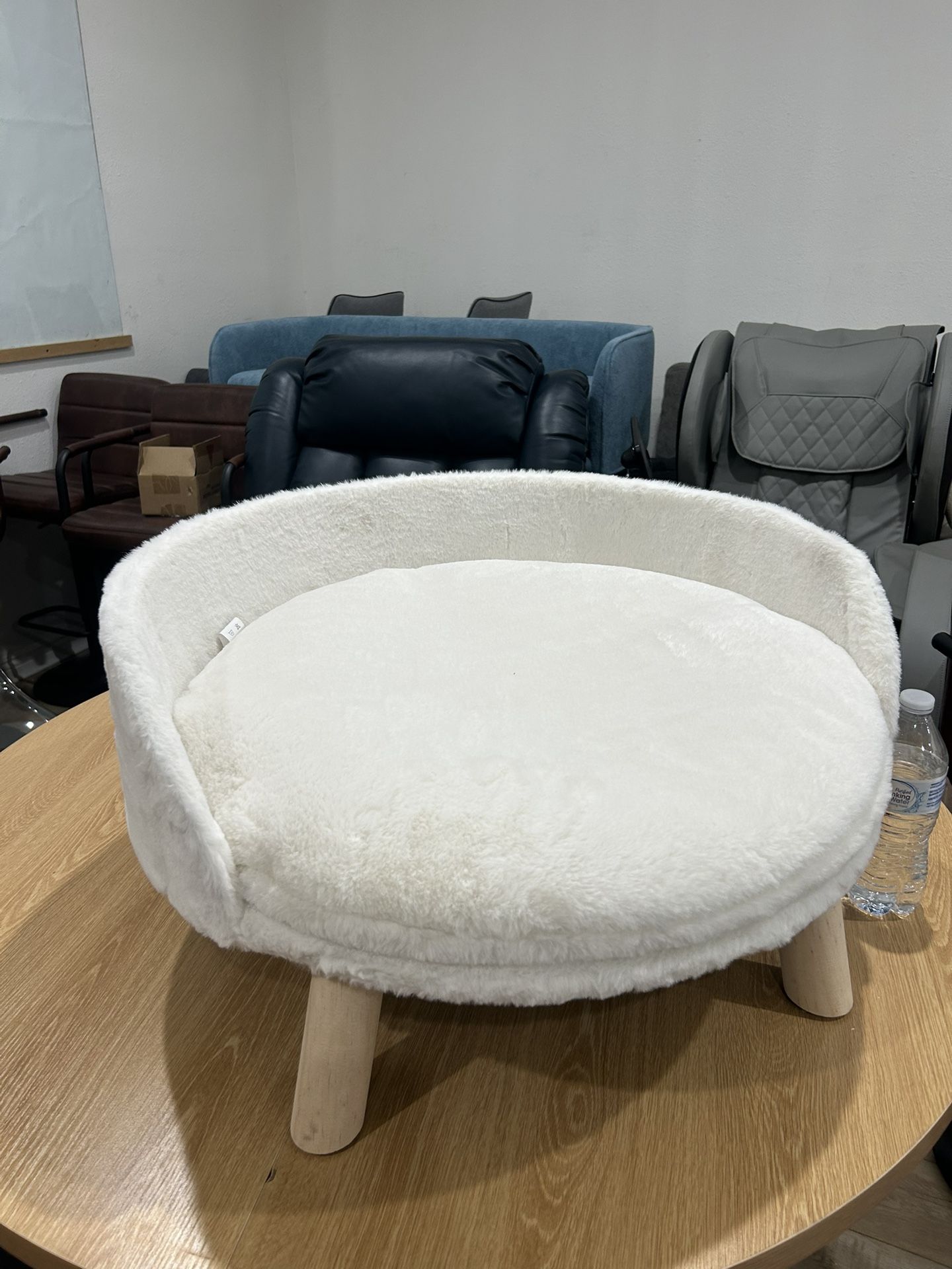 Elevated Pet Bed,Nordic Cat Stool with Cozy Pad Waterproof,Dog Chair with Sturdy Wood Legs for Small Doggy Cats