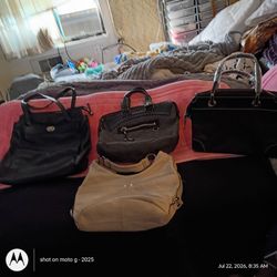 I have a lot of five Coach purses that are in excellent shape... 0