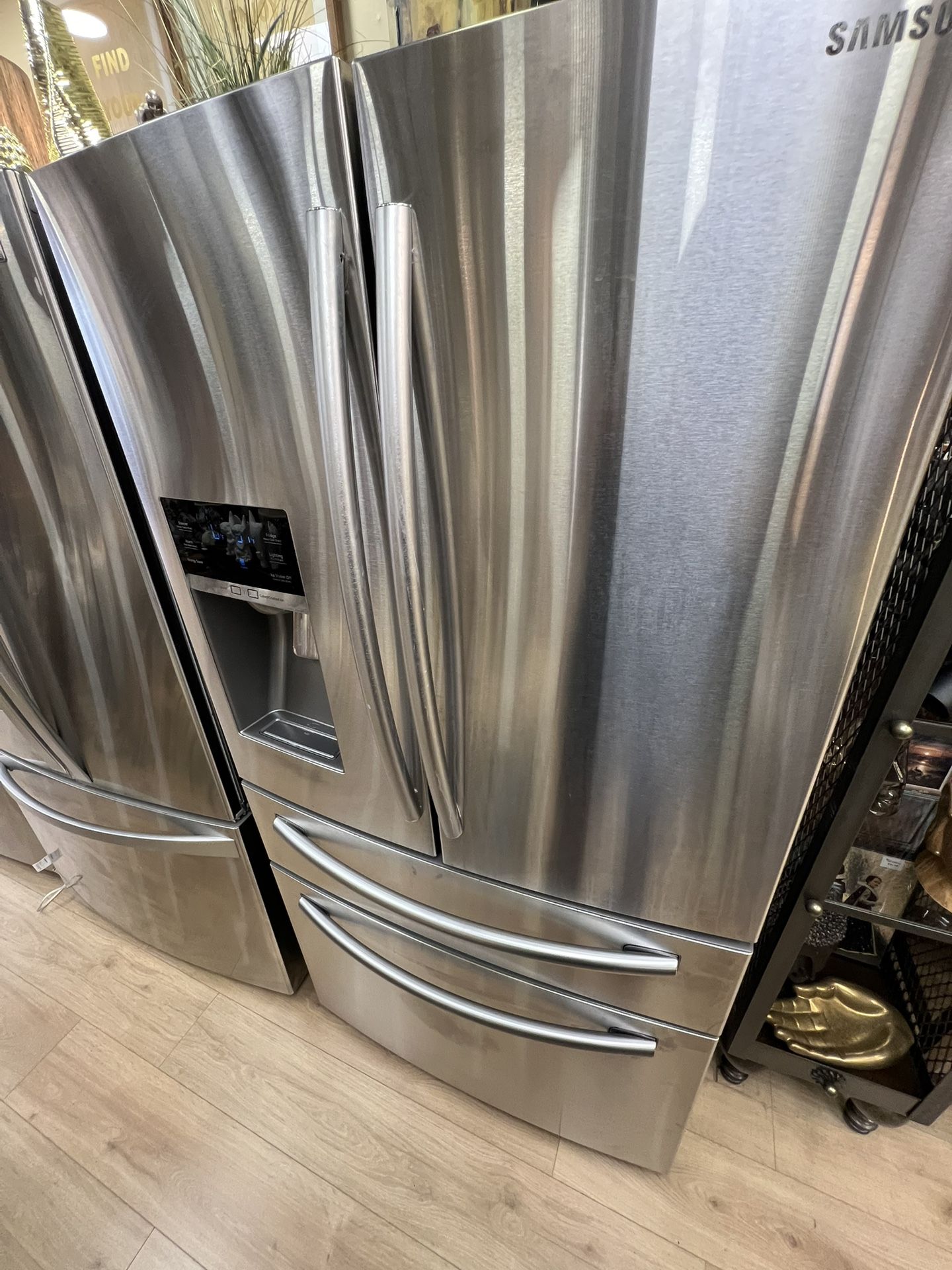 Bottom Freezer Refrigerator