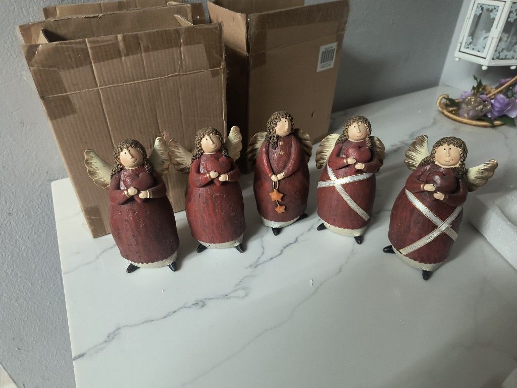 Charming Angels Figurines