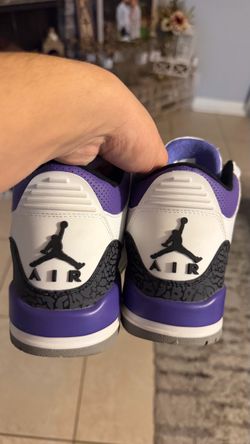 Air Jordan 3 purple retros Size 10