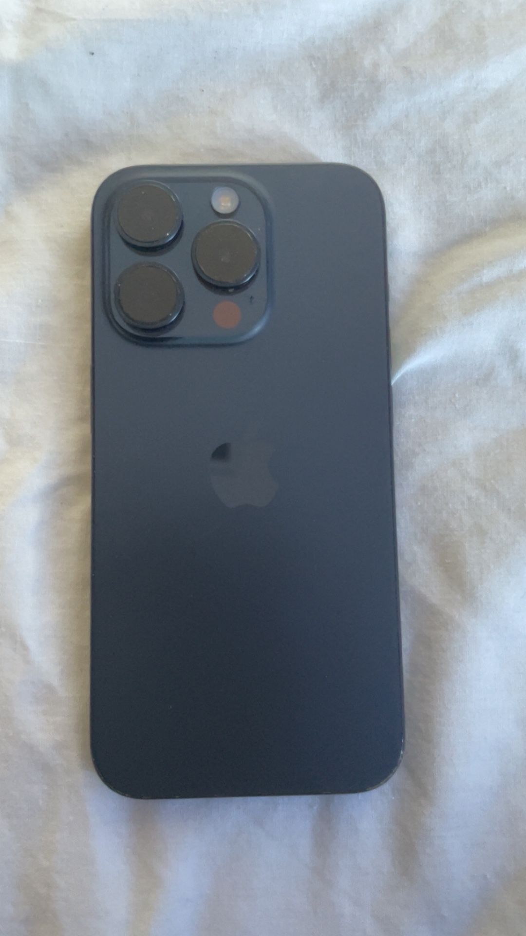 📱 iPhone 15 Pro – 128GB – SIM Unlocked – Excellent Condition