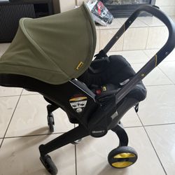Doona Stroller/Car Seat 