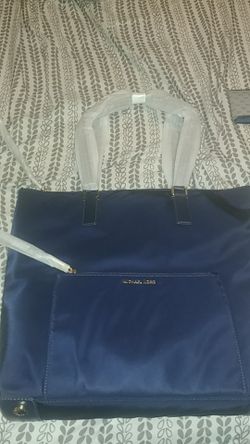Michael Kors purse
