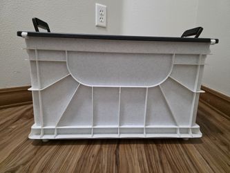 File storage container