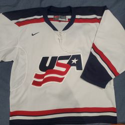 USA hockey Jersy Size M