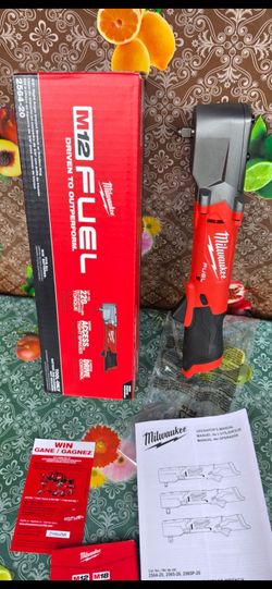 Milwaukee
M12 FUEL 12V Lithium-Ion Brushless Cordless 3/8 in. Right Angle Impact Wrench (Tool-Only)
