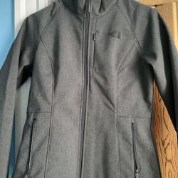 Woman’s North face Size S