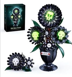 Glow in Dark Skull Sunflower Gothic Swing Flower Building Blocks Decor Mechanically swingable skull flowers, integrated buildable pot, goth room decor