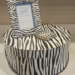 ZEBRA. PRINT. HAT. BOX, FRAME & POST IT NOTE HOLDER