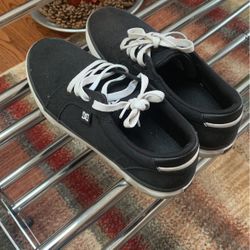 DC Skateboard Shoe 7 Size